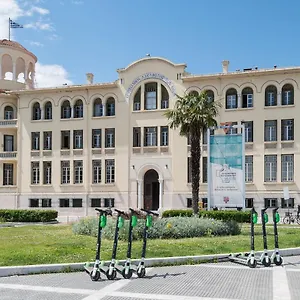 https://central-park-view-apartment.hotels-of-thessaloniki.com