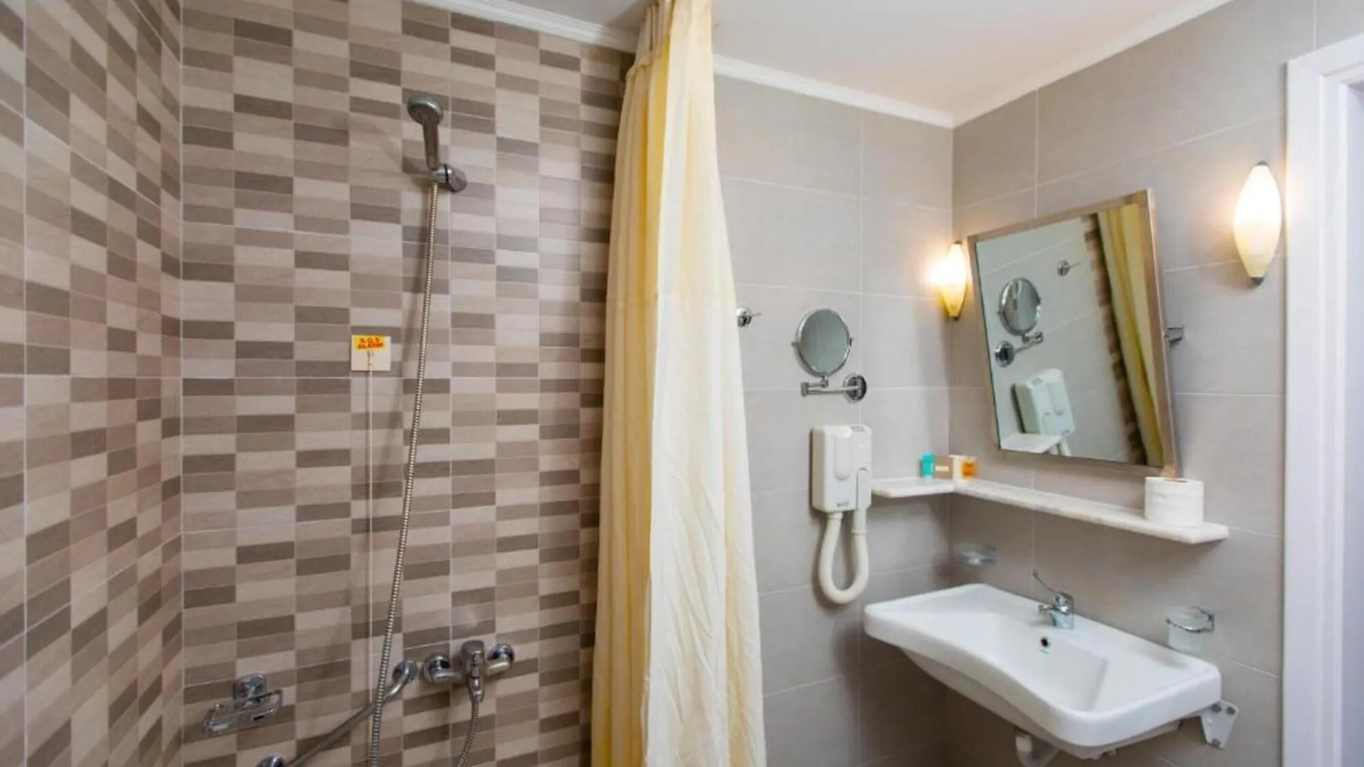 Anita Beach Hotel- Adults Only Rethymno  Hotel Rethymno (Crete)